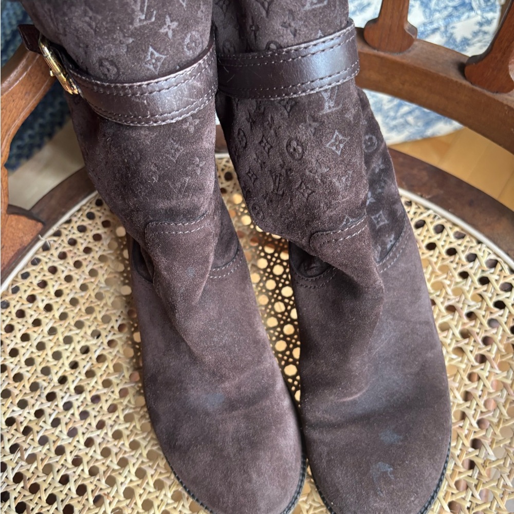 Louis Vuitton monogram brown suede Winter Boots - Picture 8 of 12